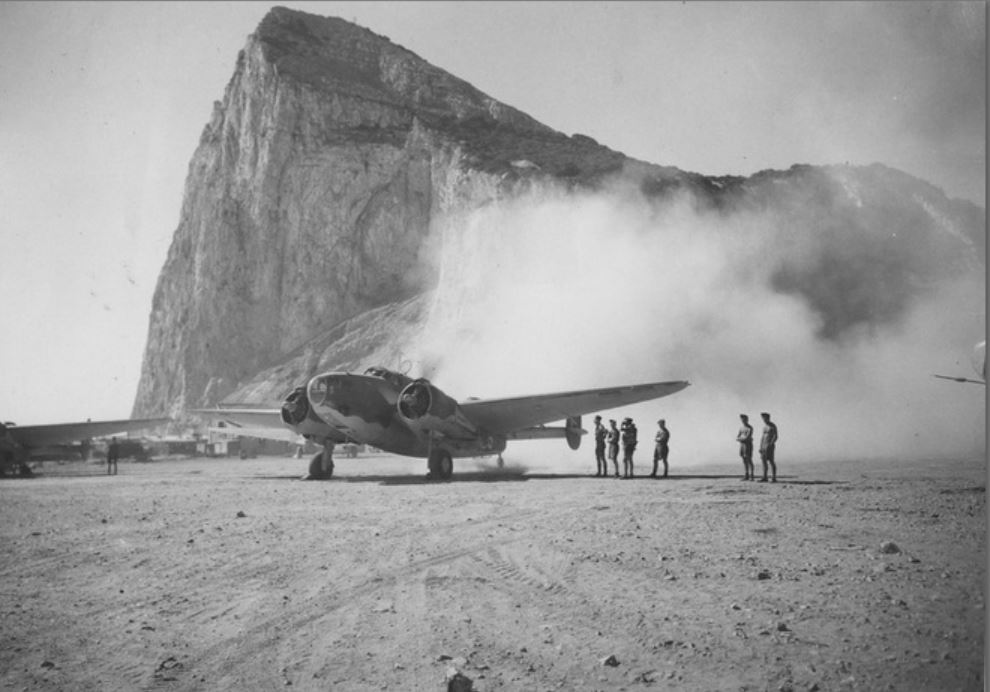hudson-taking-off-from-gibraltar