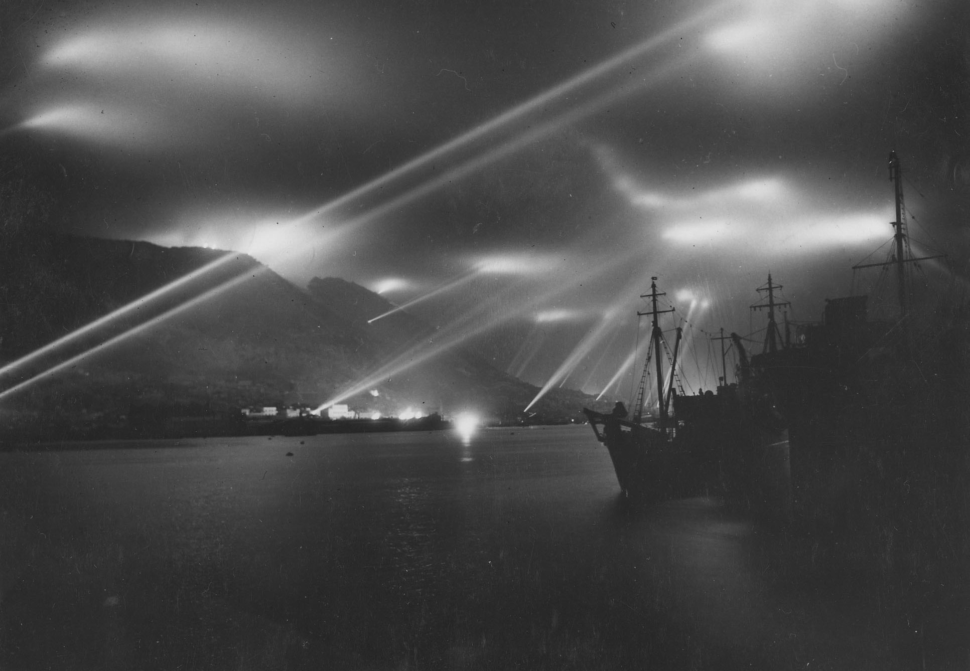 searchlights