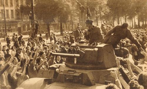 9-Liberation of Brussels - British tankers Boulevard du Midi