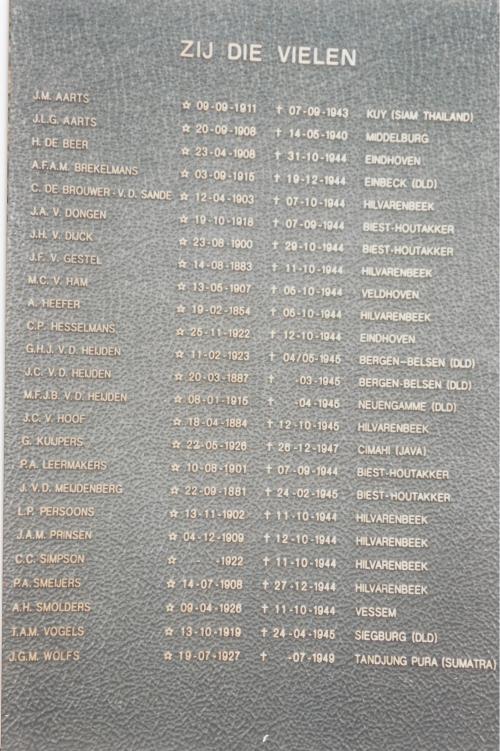 Memorial in Hilvarenbeek Town Square